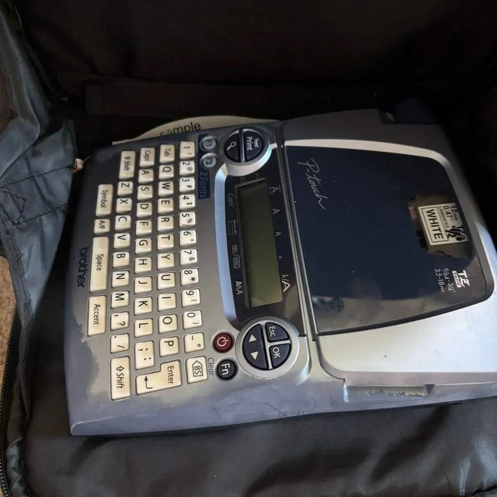 Brother P-Touch PT-1880 Label Maker